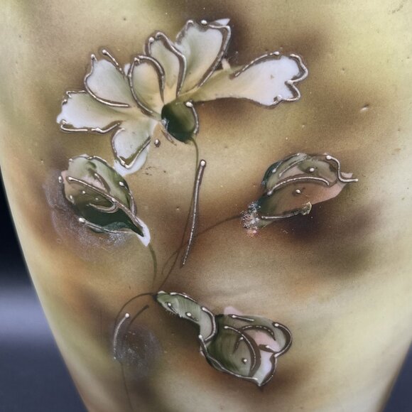 Nippon Rare Antique Hand Painted Floral Two Handed Vase Ruffled Rim 3D Bloomcore - Picture 11 of 15